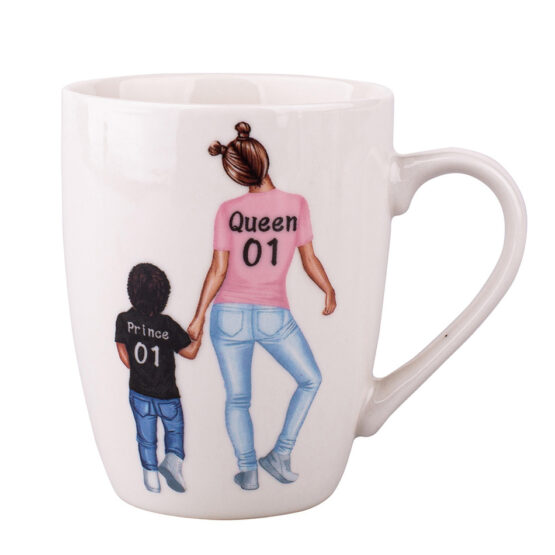 Altom Porcelánový hrnček Queen - boy