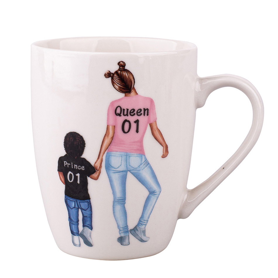 Altom Porcelánový hrnček Queen - boy