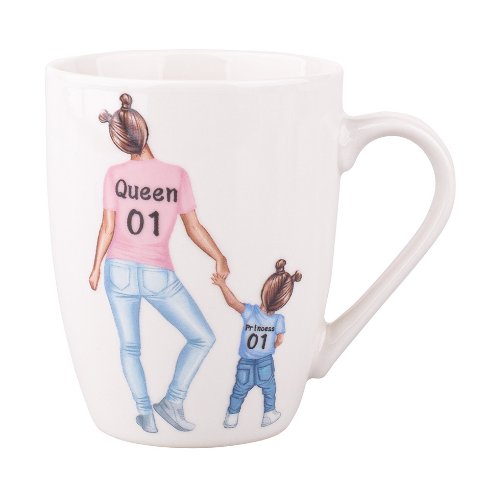Altom Porcelánový hrnček Queen - girl
