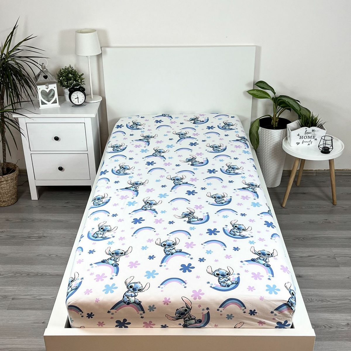 Jerry Fabrics Bavlnené prestieradlo Lilo and Stitch "Rainbow"