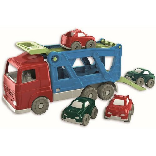 Autotransportér so 4 autami a nájazdmi