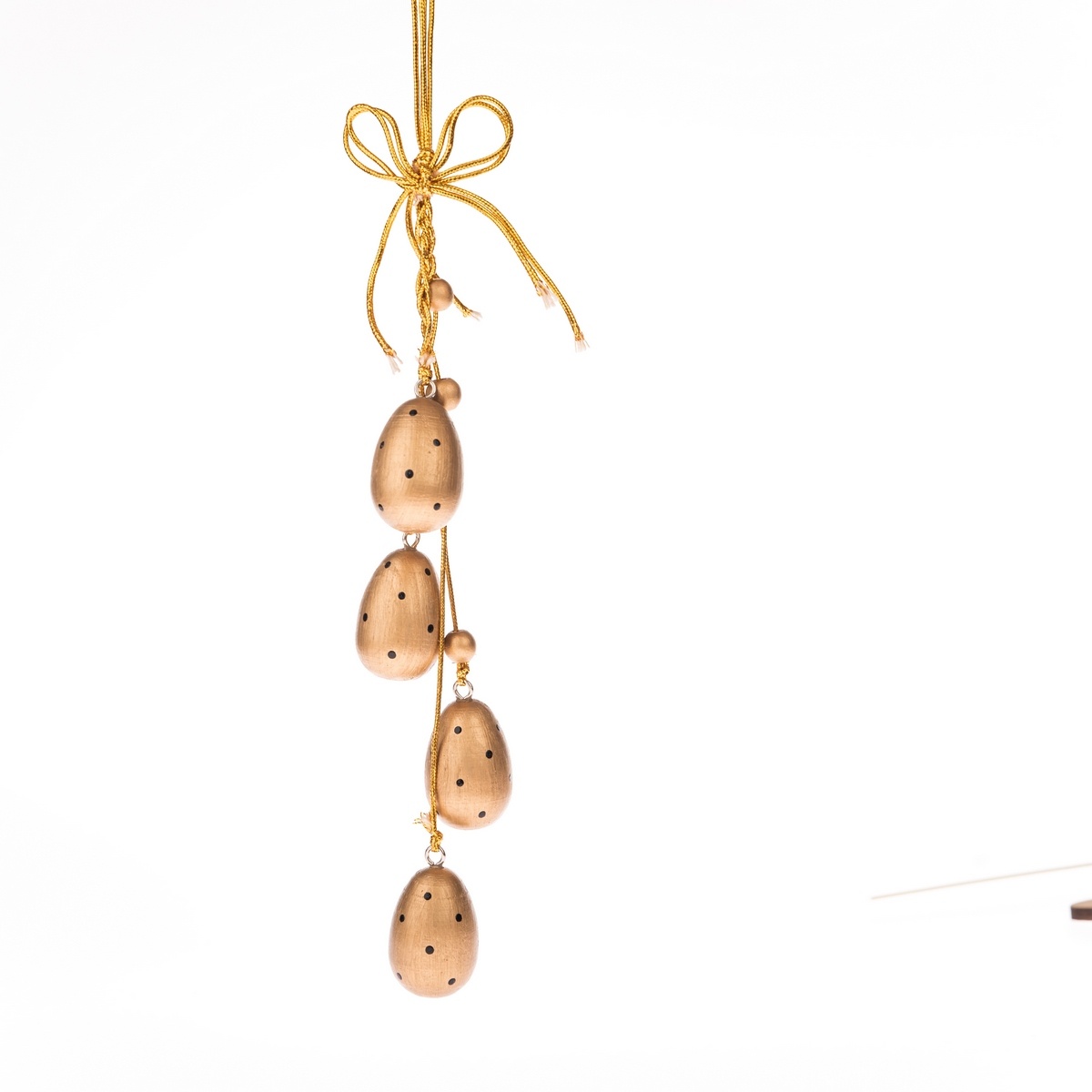 Drevené závesné vajíčka