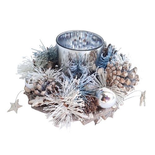 Drevený svietnik s Vianočným zdobením Drevený svietnik s Vianočným zdobením