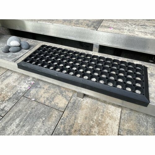 Vopi Nášľap na schody gumový Compos