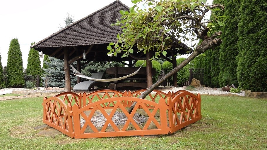 Záhradný plôtik 2 Záhradný plôtik 2